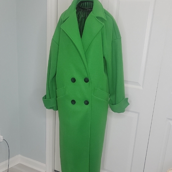 Boohoo Jackets & Blazers - BOO HOO Bright Green Double-Breasted Women's Coat. Size 4 Oversized